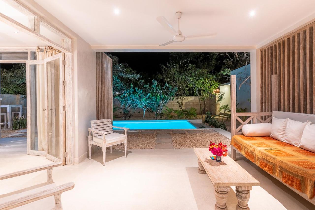Saffron Villas Диани Бийч Екстериор снимка