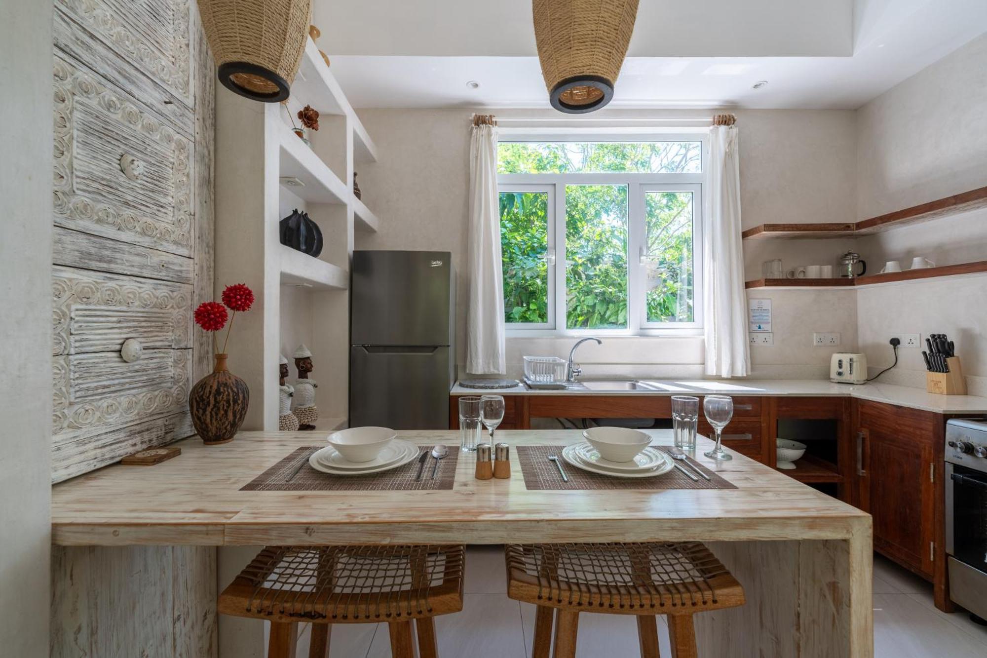 Saffron Villas Диани Бийч Екстериор снимка